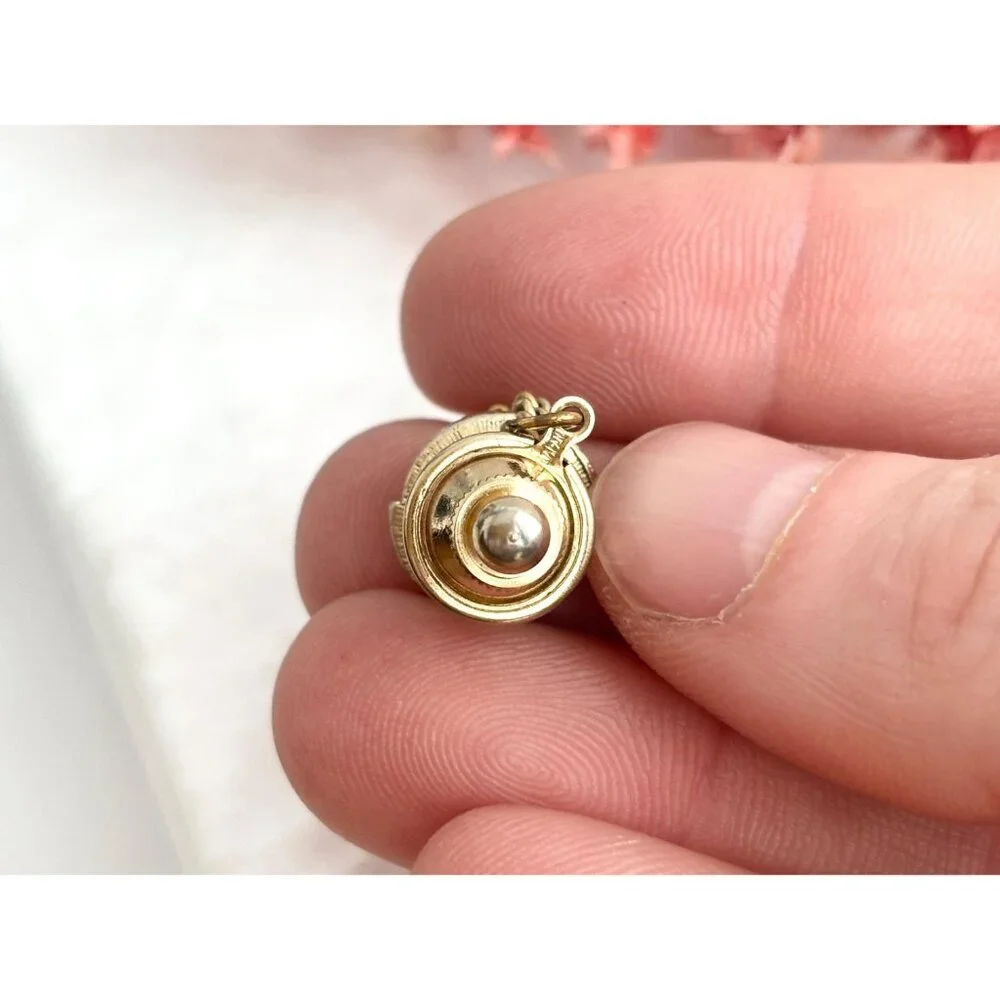 Ombre Orange & Red Rhinestone Gold Toned Vintage Men's Tie Tack